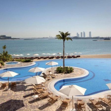 두바이 Tiara - Luxury Palm Jumeirah - Private Beach And Pool! 아파트 외부 사진